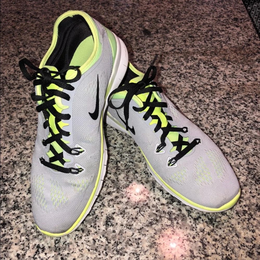 Nike Free 5.0, size 9